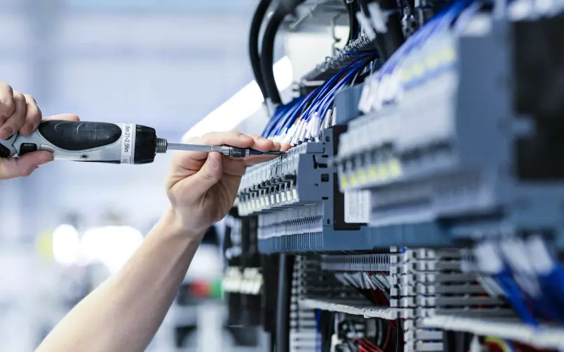 Jetzt bewerben als Elektrotechniker (m/w/d) - für die Betriebstechnik in Gmunden