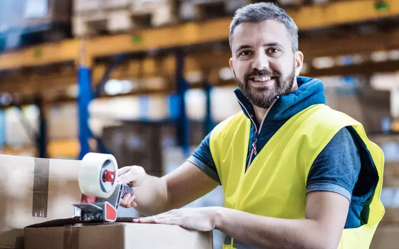 Jetzt bewerben als Lagerarbeiter (m/w/d) - mit Staplerschein in Bezirk Baden